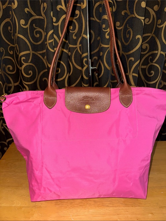 Longchamp Handbags - Longchamp Le Pliage Barbie pink Large Shoulder Tote Bag EUC